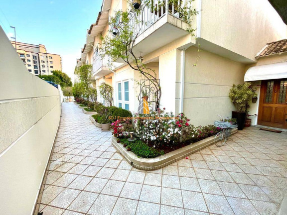 Casa de Condomínio com 3 Quartos à Venda, 157 m² em Vila Romana - São Paulo