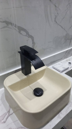 Imagem Apartamento com 2 Quartos à Venda, 36 m² em Jardim Santo Estêvão - Carapicuíba
