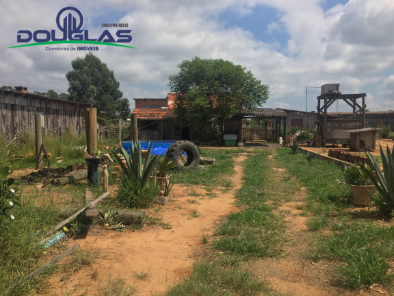 Imagem Casa com 2 Quartos à Venda, 960 m² em Viamão Imagem Casa com 2 Quartos à Venda, 960 m² em Viamão