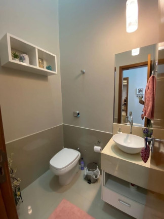 Imagem Casa de Condomínio com 3 Quartos à Venda, 395 m² em Jardins Lisboa - Goiânia Imagem Casa de Condomínio com 3 Quartos à Venda, 395 m² em Jardins Lisboa - Goiânia