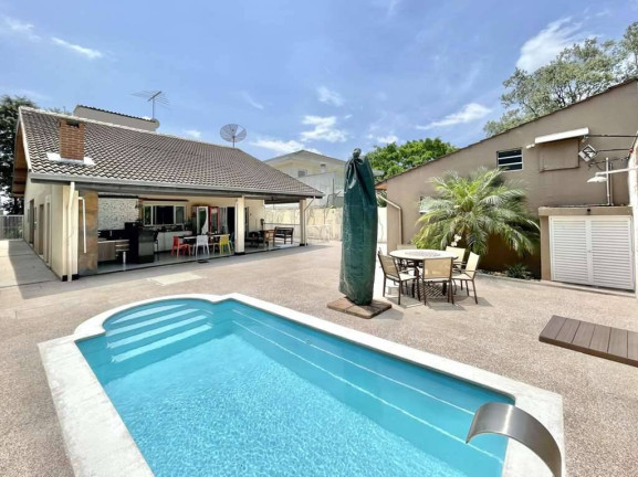 Casa com 5 Quartos à Venda, 240 m² em Recanto Impla - Carapicuíba