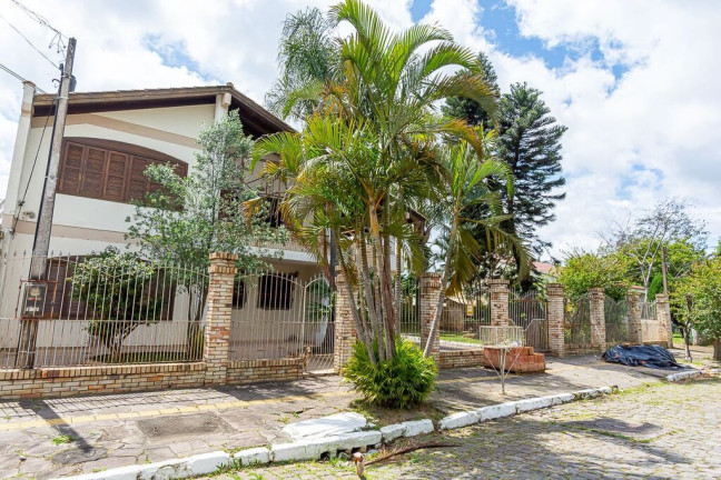 Imagem Casa com 4 Quartos à Venda, 387 m² em Igara - Canoas Imagem Casa com 4 Quartos à Venda, 387 m² em Igara - Canoas