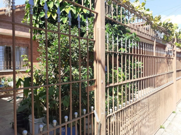 Imagem Casa com 3 Quartos à Venda, 139 m² em Parque Maria Helena - Suzano