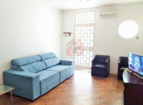 Imagem Casa com 5 Quartos à Venda, 280 m² em Petrópolis - Porto Alegre Imagem Casa com 5 Quartos à Venda, 280 m² em Petrópolis - Porto Alegre