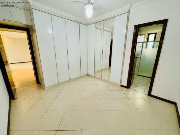 Imagem Imóvel com 3 Quartos à Venda, 135 m² em Pituba - Salvador Imagem Imóvel com 3 Quartos à Venda, 135 m² em Pituba - Salvador