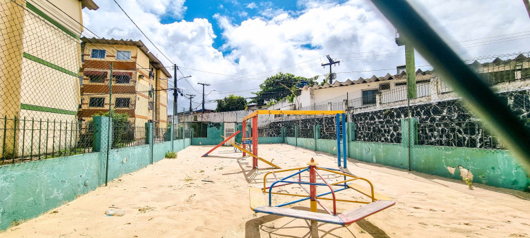 Imagem Apartamento com 2 Quartos à Venda, 60 m² em Arraial Do Retiro - Salvador Imagem Apartamento com 2 Quartos à Venda, 60 m² em Arraial Do Retiro - Salvador