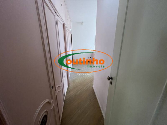 Imagem Apartamento com 4 Quartos à Venda, 240 m² em Tijuca - Rio De Janeiro Imagem Apartamento com 4 Quartos à Venda, 240 m² em Tijuca - Rio De Janeiro