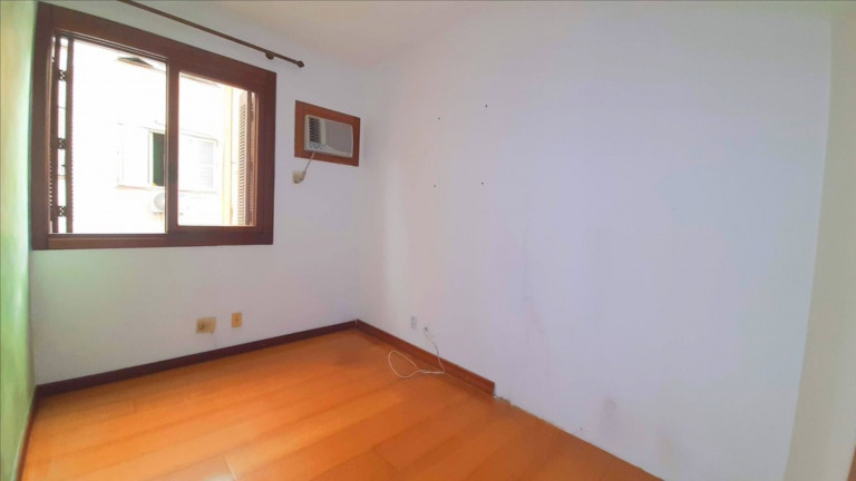 Imagem Imóvel com 2 Quartos à Venda, 74 m² em Santana - Porto Alegre Imagem Imóvel com 2 Quartos à Venda, 74 m² em Santana - Porto Alegre