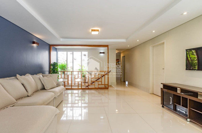 Imagem Casa com 6 Quartos à Venda, 530 m² em Brooklin - São Paulo Imagem Casa com 6 Quartos à Venda, 530 m² em Brooklin - São Paulo