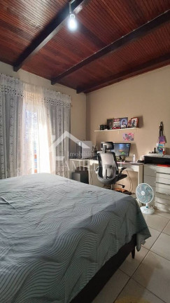 Imagem Sobrado com 7 Quartos à Venda, 194 m² em Parque Guarani - Joinville Imagem Sobrado com 7 Quartos à Venda, 194 m² em Parque Guarani - Joinville