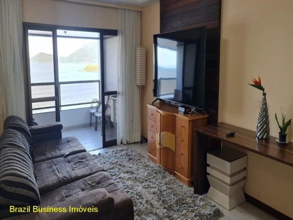 Imagem Imóvel com 3 Quartos à Venda, 160 m² em Centro - Balneário Camboriú Imagem Imóvel com 3 Quartos à Venda, 160 m² em Centro - Balneário Camboriú