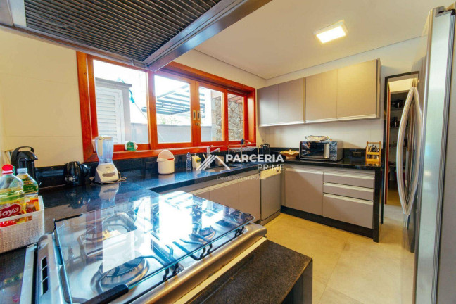 Imagem Casa com 6 Quartos à Venda, 334 m² em Riviera Módulo 19 - Bertioga Imagem Casa com 6 Quartos à Venda, 334 m² em Riviera Módulo 19 - Bertioga