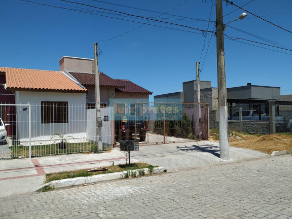 Imagem Casa com 2 Quartos à Venda, 88 m² em Fragata - Pelotas Imagem Casa com 2 Quartos à Venda, 88 m² em Fragata - Pelotas