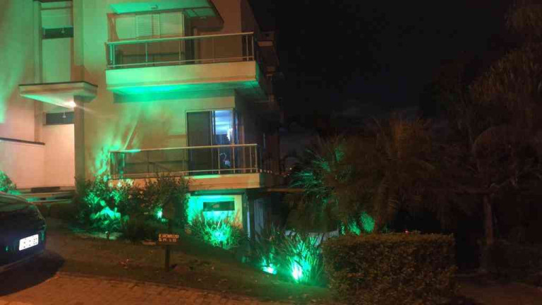 Imagem Casa com 4 Quartos à Venda, 280 m² em Aruã - Mogi Das Cruzes Imagem Casa com 4 Quartos à Venda, 280 m² em Aruã - Mogi Das Cruzes