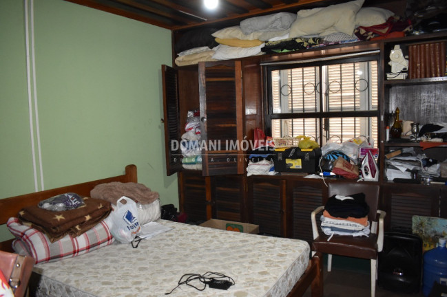 Imagem Casa com 4 Quartos à Venda, 195 m² em Região Da Abernéssia - Campos Do Jordão Imagem Casa com 4 Quartos à Venda, 195 m² em Região Da Abernéssia - Campos Do Jordão