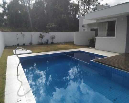 Imagem Casa com 4 Quartos à Venda, em Ninho Verde 2 - Pardinho Imagem Casa com 4 Quartos à Venda, em Ninho Verde 2 - Pardinho