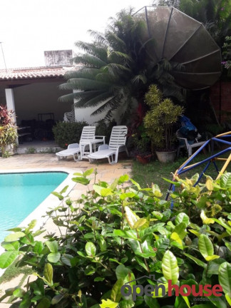 Imagem Casa com 7 Quartos à Venda, 380 m² em Capim Macio - Natal Imagem Casa com 7 Quartos à Venda, 380 m² em Capim Macio - Natal