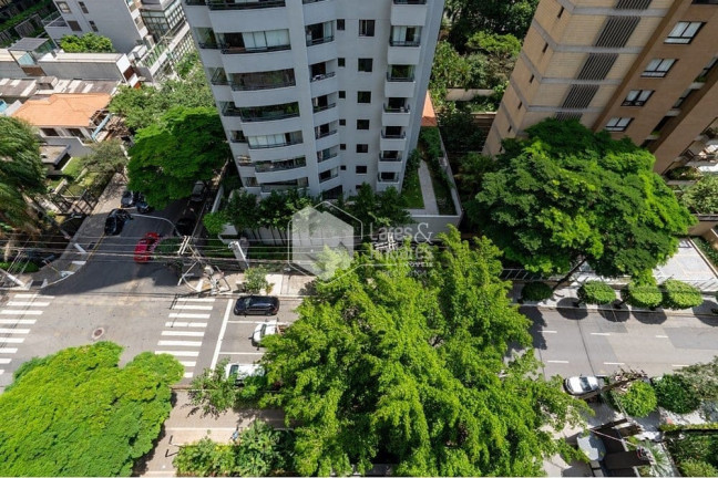Imagem Studio com 1 Quarto à Venda, 28 m² em Moema - São Paulo Imagem Studio com 1 Quarto à Venda, 28 m² em Moema - São Paulo