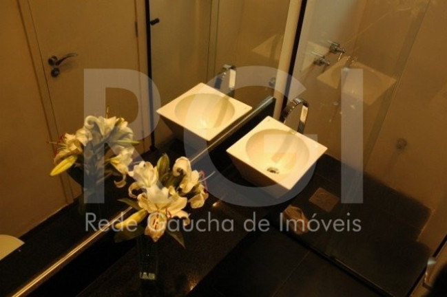 Imagem Cobertura com 1 Quarto à Venda, 112 m² em Cidade Baixa - Porto Alegre Imagem Cobertura com 1 Quarto à Venda, 112 m² em Cidade Baixa - Porto Alegre