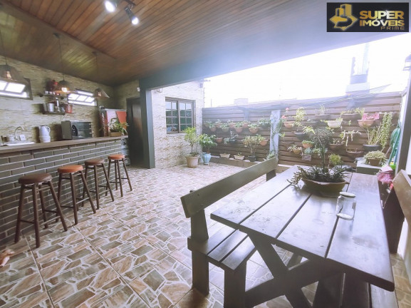 Imagem Casa com 5 Quartos à Venda, 256 m² em Três Vendas - Pelotas