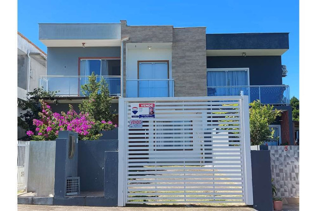 Imagem Casa com 2 Quartos à Venda, 117 m² em Ingleses Do Rio Vermelho - Florianópolis Imagem Casa com 2 Quartos à Venda, 117 m² em Ingleses Do Rio Vermelho - Florianópolis