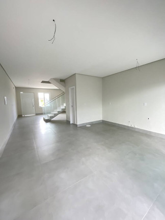 Imagem Sobrado com 3 Quartos à Venda, 125 m² em Estância Velha - Canoas Imagem Sobrado com 3 Quartos à Venda, 125 m² em Estância Velha - Canoas