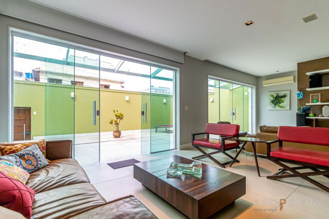Imagem Casa de Condomínio com 4 Quartos à Venda, 525 m² em Humaita - Rio De Janeiro
