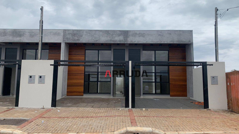 Casa com 3 Quartos à Venda, 70 m² em Esmeralda - Cascavel