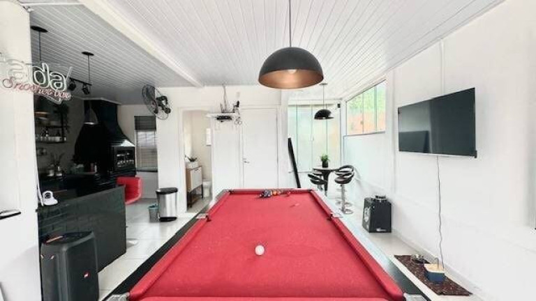 Imagem Casa com 3 Quartos à Venda, 400 m² em Nações - Balneário Camboriú