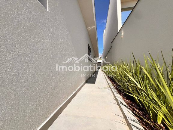 Imagem Casa com 3 Quartos à Venda, 440 m² em Nova Gardênia - Atibaia Imagem Casa com 3 Quartos à Venda, 440 m² em Nova Gardênia - Atibaia