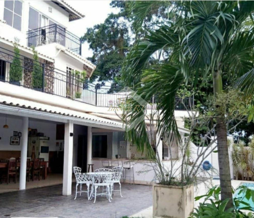 Imagem Casa com 4 Quartos à Venda, 450 m² em Badu - Niterói Imagem Casa com 4 Quartos à Venda, 450 m² em Badu - Niterói