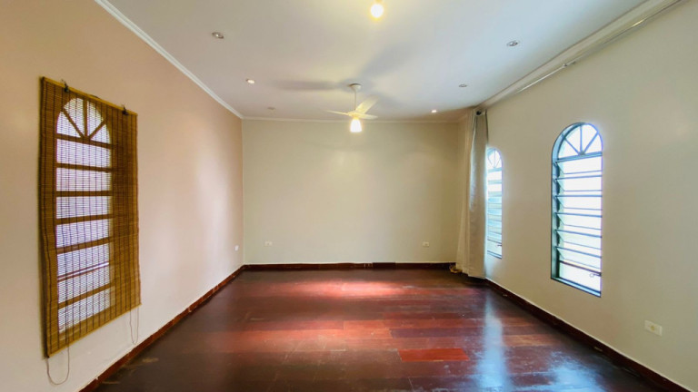 Imagem Casa com 4 Quartos à Venda, 162 m² em Jardim São José - Ribeirão Preto Imagem Casa com 4 Quartos à Venda, 162 m² em Jardim São José - Ribeirão Preto