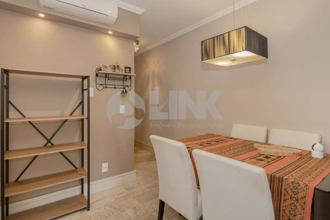 Imagem Imóvel com 2 Quartos à Venda, 149.207 m² em Auxiliadora - Porto Alegre Imagem Imóvel com 2 Quartos à Venda, 149.207 m² em Auxiliadora - Porto Alegre