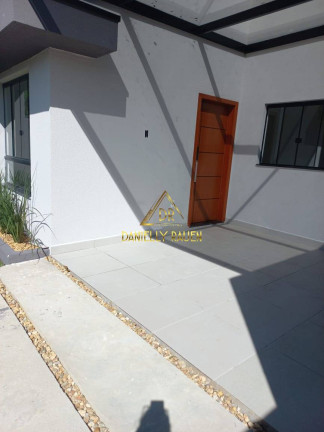 Imagem Casa com 3 Quartos à Venda, 235 m² em Quinta Dos Açorianos - Barra Velha Imagem Casa com 3 Quartos à Venda, 235 m² em Quinta Dos Açorianos - Barra Velha