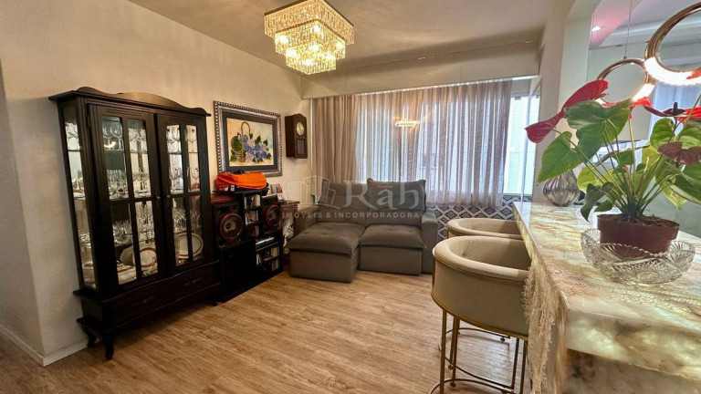 Imagem Apartamento com 2 Quartos à Venda, 78 m² em Centro - Balneário Camboriú