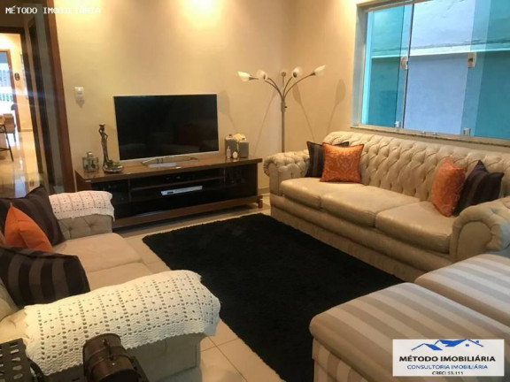 Imagem Casa com 3 Quartos à Venda, 300 m² em Jardim - Santo André Imagem Casa com 3 Quartos à Venda, 300 m² em Jardim - Santo André