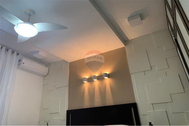 Imagem Casa com 6 Quartos à Venda, 450 m² em Pendotiba - Niterói Imagem Casa com 6 Quartos à Venda, 450 m² em Pendotiba - Niterói