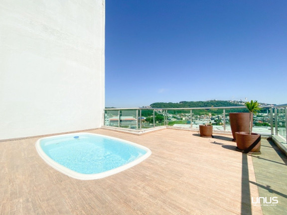 Imagem Cobertura com 3 Quartos à Venda, 363 m² em Kobrasol - São José