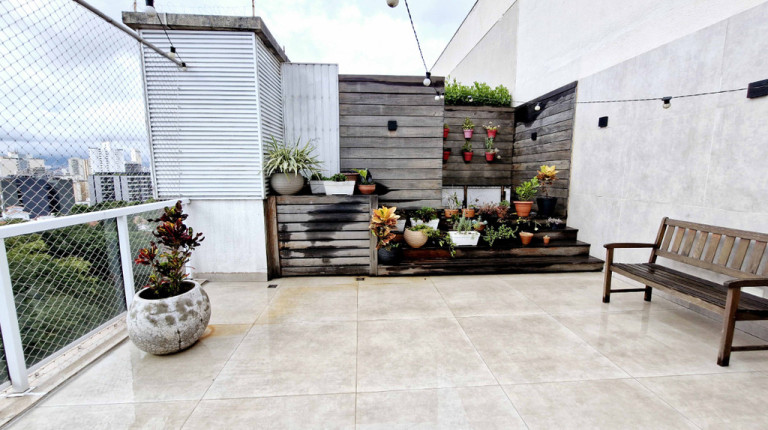 Imagem Imóvel com 3 Quartos à Venda, 185 m² em Vila Ipojuca - São Paulo Imagem Imóvel com 3 Quartos à Venda, 185 m² em Vila Ipojuca - São Paulo