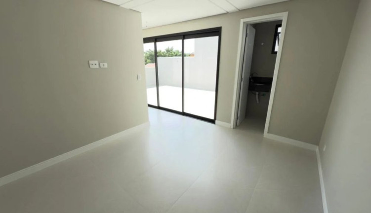 Imagem Sobrado com 3 Quartos à Venda, 160 m² em Portão - Curitiba Imagem Sobrado com 3 Quartos à Venda, 160 m² em Portão - Curitiba