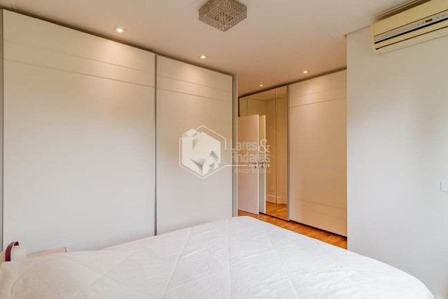 Imagem Apartamento com 3 Quartos à Venda, 137 m² em Vila Suzana - São Paulo Imagem Apartamento com 3 Quartos à Venda, 137 m² em Vila Suzana - São Paulo