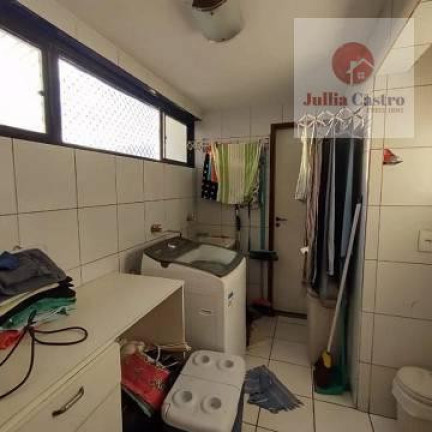 Imagem Apartamento com 3 Quartos à Venda, 183 m² Imagem Apartamento com 3 Quartos à Venda, 183 m²