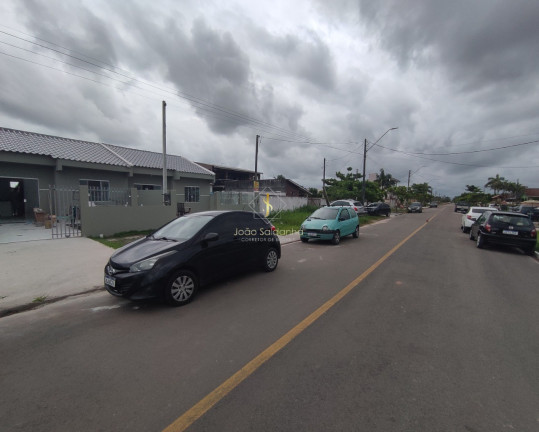 Imagem Casa com 2 Quartos à Venda, 52 m² em Coroados - Guaratuba Imagem Casa com 2 Quartos à Venda, 52 m² em Coroados - Guaratuba