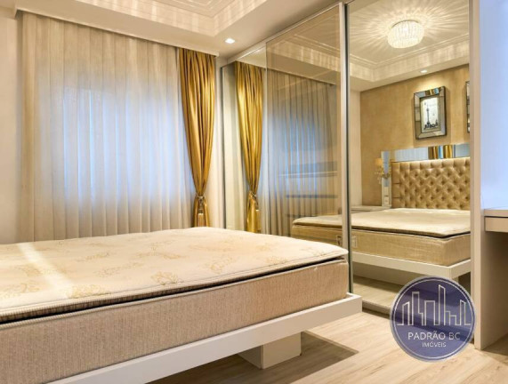 Imagem Apartamento com 2 Quartos à Venda, 74 m² em Centro - Balneário Camboriú Imagem Apartamento com 2 Quartos à Venda, 74 m² em Centro - Balneário Camboriú