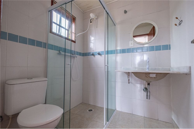 Imagem Casa com 3 Quartos à Venda, em Lagoa Da Conceição - Florianópolis Imagem Casa com 3 Quartos à Venda, em Lagoa Da Conceição - Florianópolis