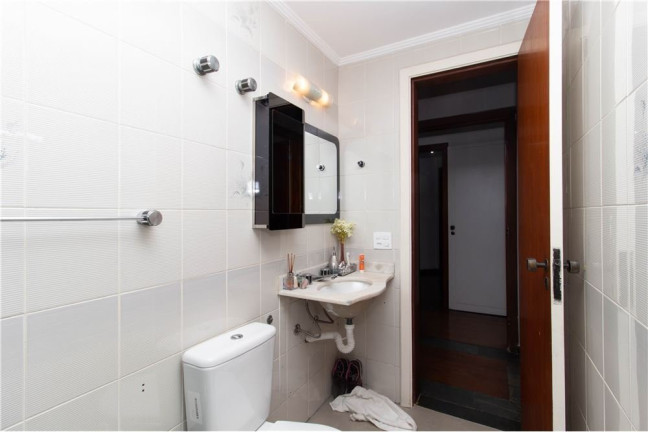 Imagem Apartamento com 3 Quartos à Venda, 143 m² em Moema - São Paulo Imagem Apartamento com 3 Quartos à Venda, 143 m² em Moema - São Paulo
