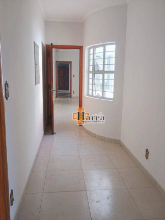 Casa com 3 Quartos para Alugar, 325 m² em Parque Campolim - Sorocaba