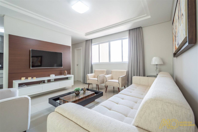 Imagem Apartamento com 4 Quartos à Venda, 143 m² em Barra Sul - Balneário Camboriú Imagem Apartamento com 4 Quartos à Venda, 143 m² em Barra Sul - Balneário Camboriú