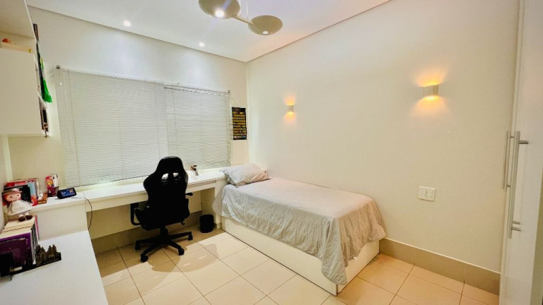 Imagem Sobrado com 4 Quartos à Venda, 334 m² em Jardins Atenas - Goiânia Imagem Sobrado com 4 Quartos à Venda, 334 m² em Jardins Atenas - Goiânia