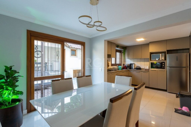 Imagem Casa de Condomínio com 3 Quartos à Venda, 217 m² em Tristeza - Porto Alegre Imagem Casa de Condomínio com 3 Quartos à Venda, 217 m² em Tristeza - Porto Alegre
